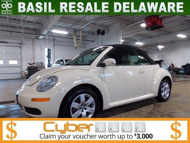 Volkswagen New Beetle 2007 photo 1