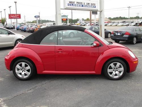 Volkswagen New Beetle 2007 photo 4
