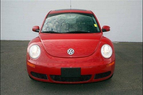Volkswagen New Beetle 2007 photo 2