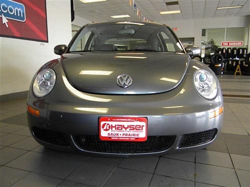 Volkswagen New Beetle 2007 photo 1