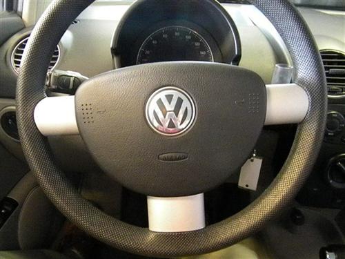 Volkswagen New Beetle 2007 photo 3