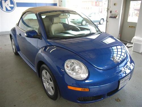 Volkswagen New Beetle 2007 photo 1