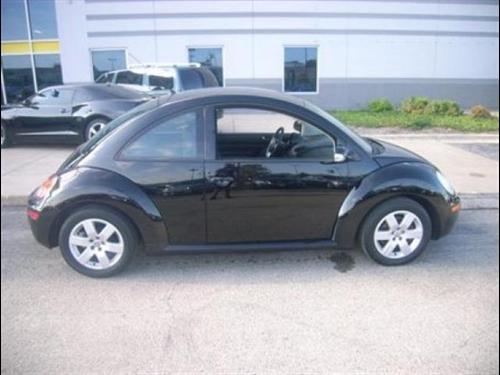 Volkswagen New Beetle 2007 photo 1