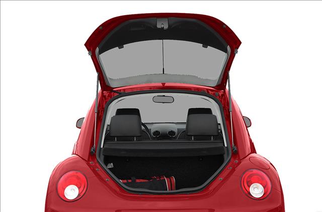 Volkswagen New Beetle 2007 photo 1