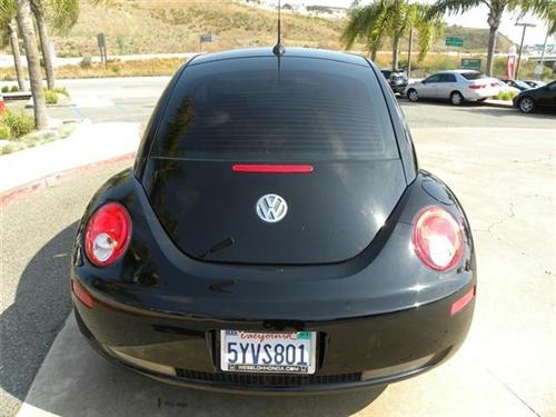 Volkswagen New Beetle 2007 photo 4