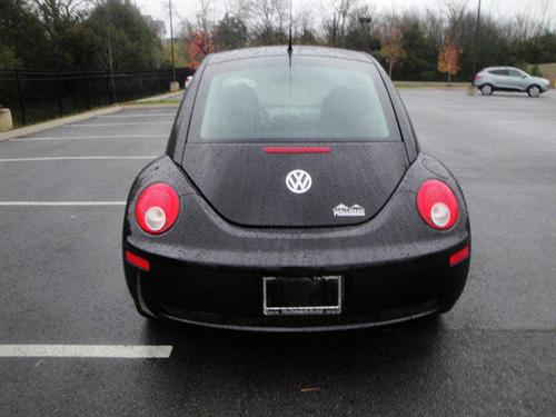 Volkswagen New Beetle 2007 photo 3