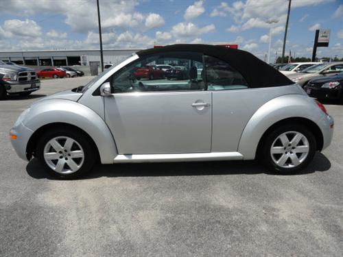 Volkswagen New Beetle 2007 photo 2