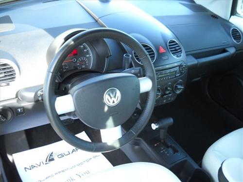 Volkswagen New Beetle 2007 photo 4
