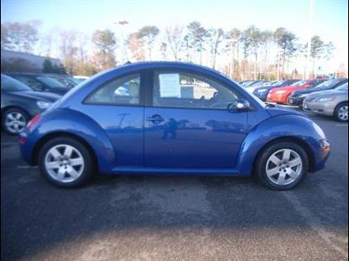 Volkswagen New Beetle 2007 photo 2
