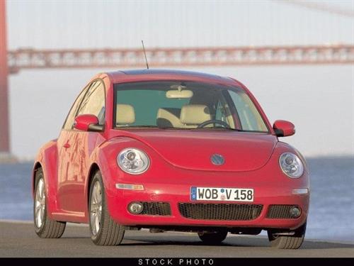 Volkswagen New Beetle 2007 photo 1