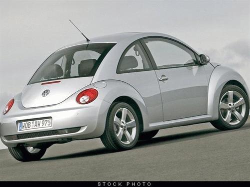 Volkswagen New Beetle 2007 photo 4