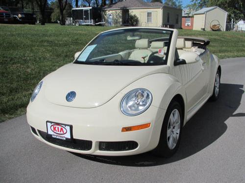 Volkswagen New Beetle 2007 photo 5
