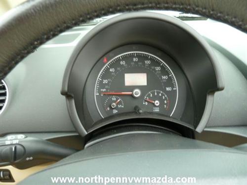 Volkswagen New Beetle 2007 photo 3