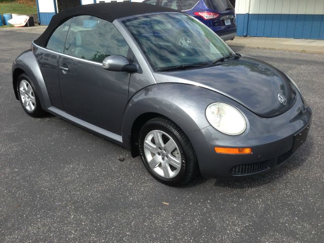 Volkswagen New Beetle 2007 photo 1