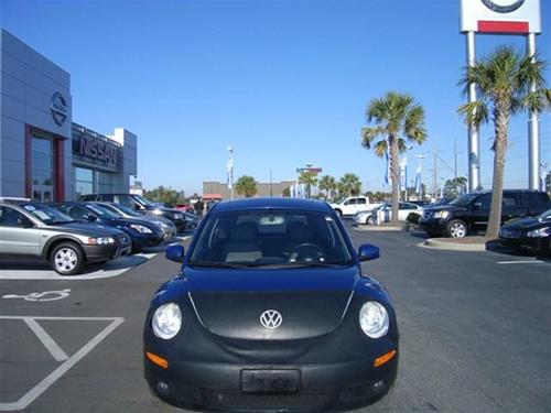 Volkswagen New Beetle 2007 photo 1