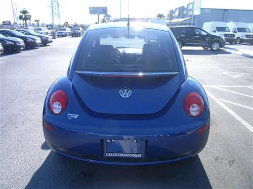 Volkswagen New Beetle 2007 photo 5