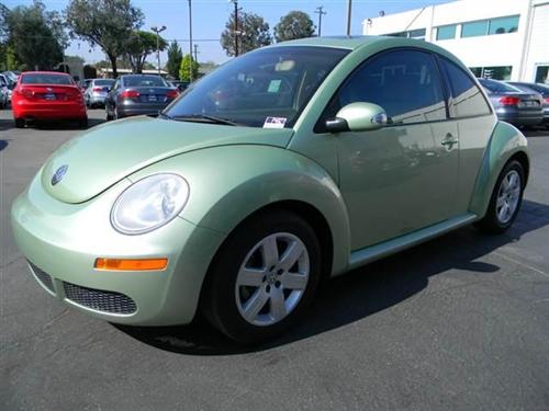 Volkswagen New Beetle 2007 photo 1