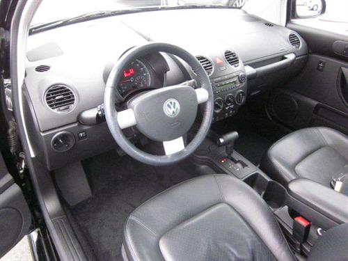 Volkswagen New Beetle 2007 photo 5