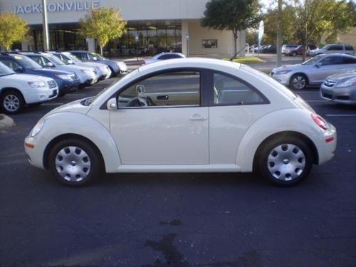 Volkswagen New Beetle 2007 photo 3
