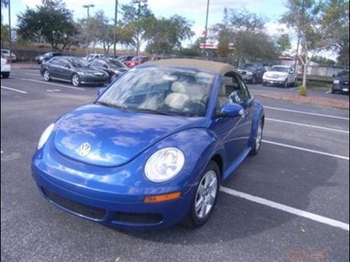Volkswagen New Beetle 2007 photo 2