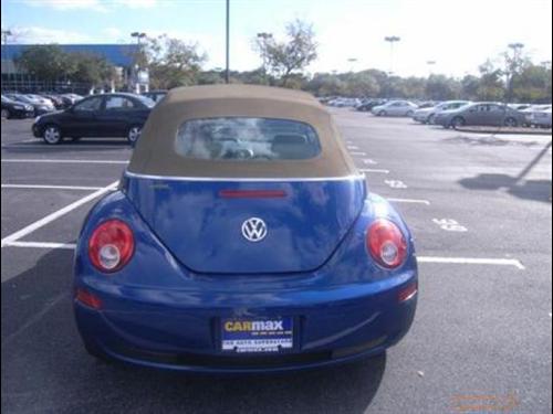 Volkswagen New Beetle 2007 photo 5