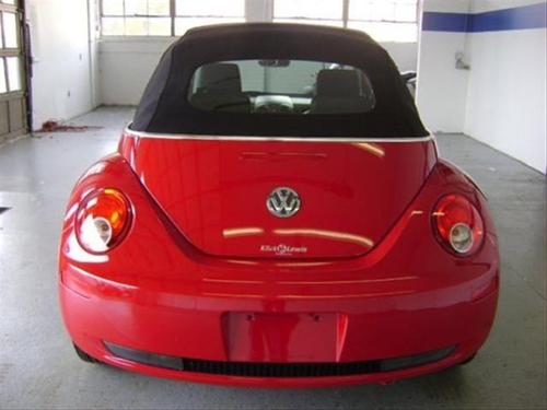 Volkswagen New Beetle 2007 photo 3