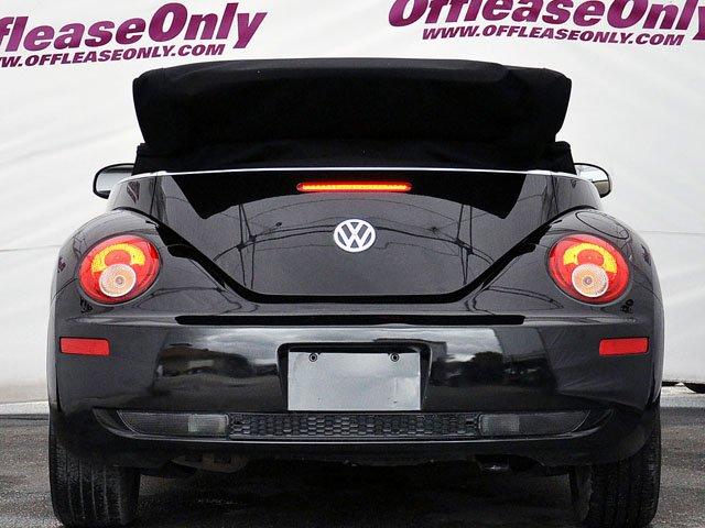 Volkswagen New Beetle 2008 photo 4