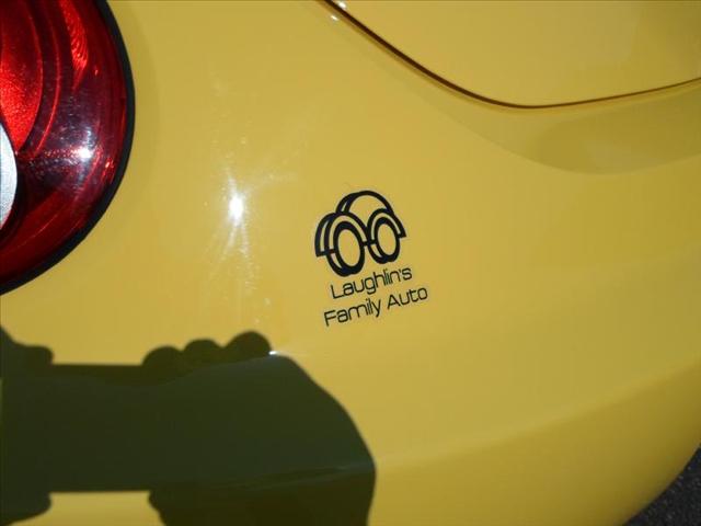 Volkswagen New Beetle 2008 photo 4