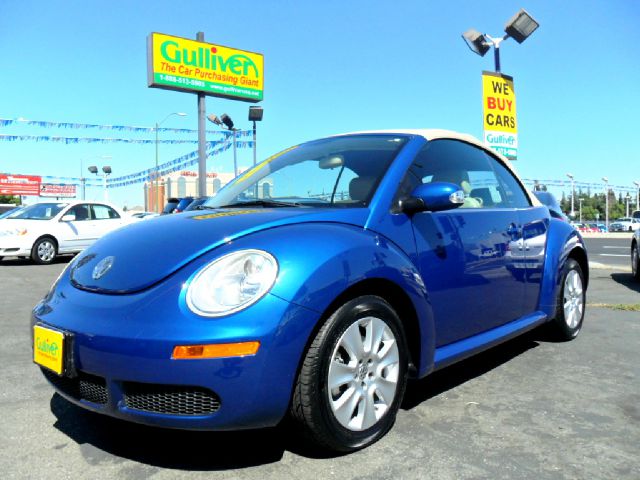 Volkswagen New Beetle 2008 photo 2