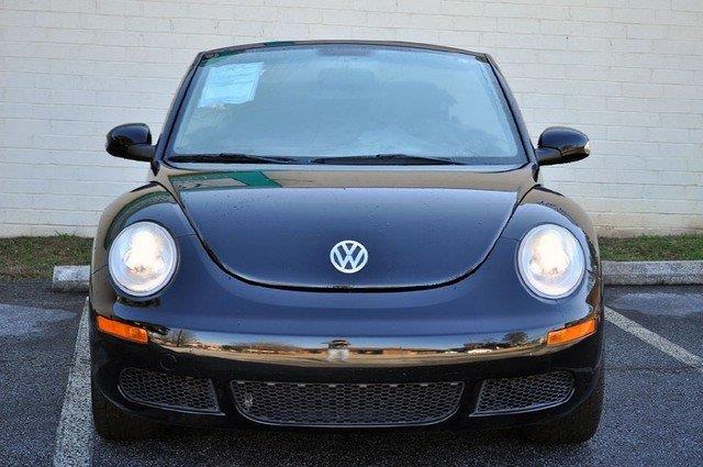 Volkswagen New Beetle 2008 photo 2
