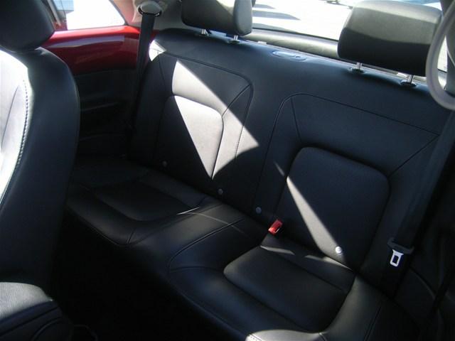 Volkswagen New Beetle 2009 photo 4