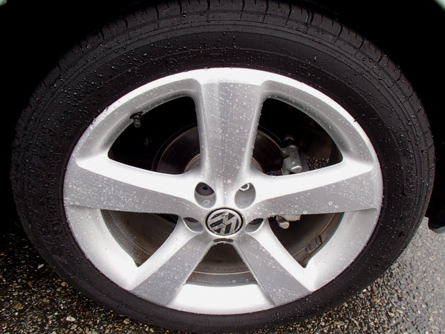 Volkswagen New Beetle 2010 photo 3