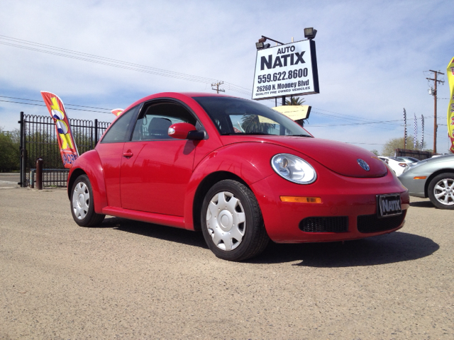 Volkswagen New Beetle 2010 photo 4