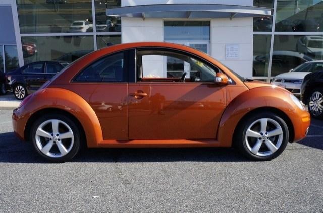 Volkswagen New Beetle 24K Unspecified