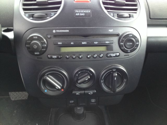 Volkswagen New Beetle Limited Wagon Hatchback