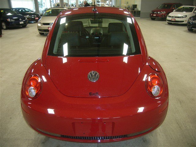 Volkswagen New Beetle 24K Unspecified