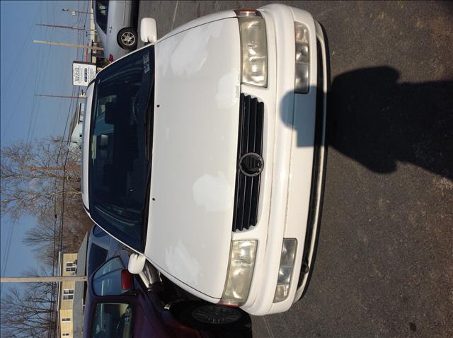 Volkswagen Passat 1996 photo 1