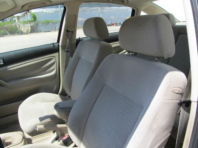 Volkswagen Passat 1998 photo 17