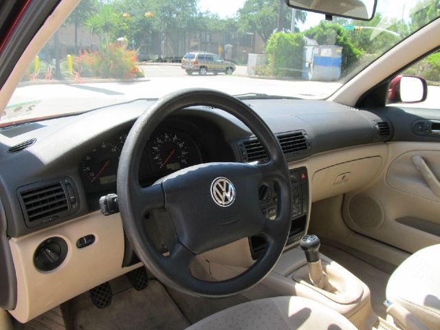 Volkswagen Passat 1998 photo 5