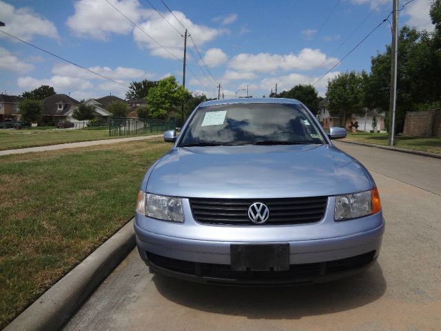 Volkswagen Passat 1998 photo 2