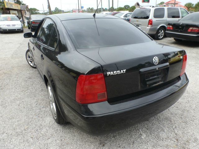 Volkswagen Passat 1999 photo 4