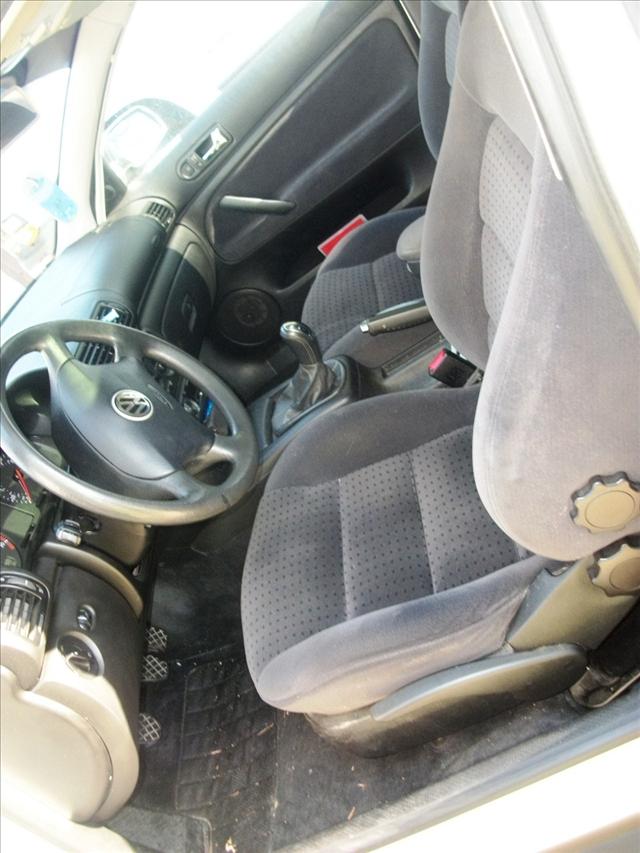 Volkswagen Passat Unknown Sedan