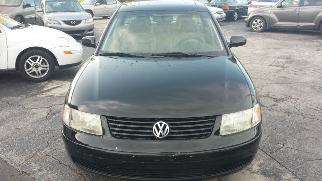Volkswagen Passat 1999 photo 2