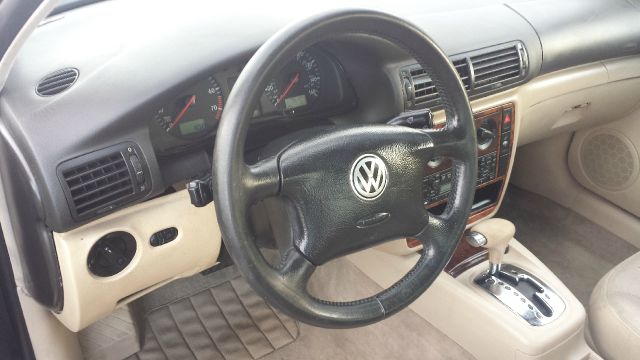Volkswagen Passat 1999 photo 4