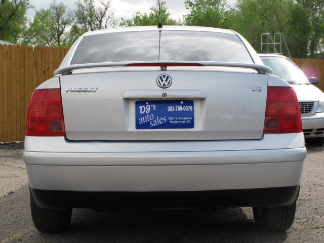 Volkswagen Passat 1999 photo 3