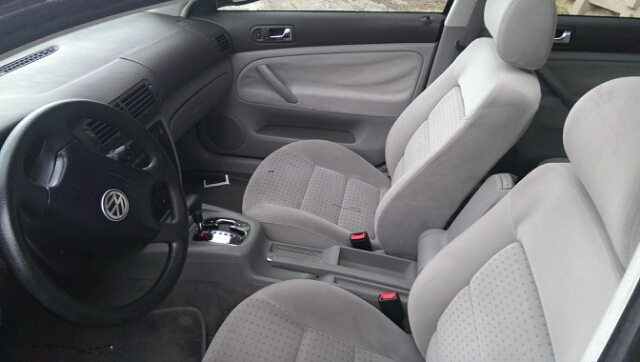 Volkswagen Passat 2000 photo 5