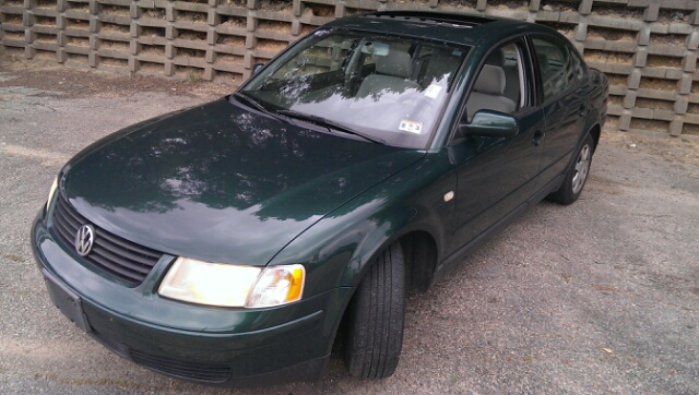 Volkswagen Passat 2000 photo 7