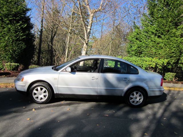 Volkswagen Passat 2000 photo 4