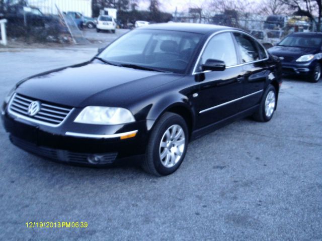 Volkswagen Passat 2001 photo 1