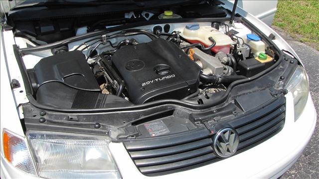 Volkswagen Passat 2001 photo 3